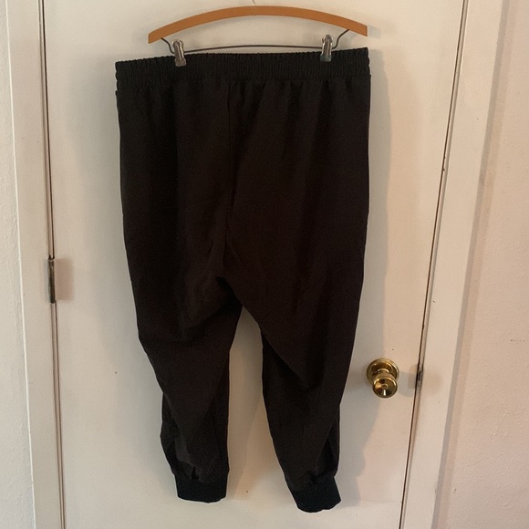 Torrid Size 1 black silky joggers with elasticized waist with drawstring - Picture 6 of 7